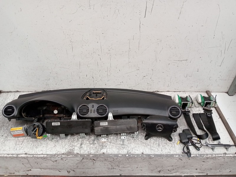 Recambio de kit airbag para mercedes-benz clk (c209) clk 320 cdi (209.320) referencia OEM IAM 0285001881  C209 2002