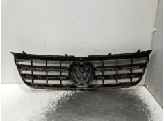Recambio de rejilla delantera para volkswagen touareg (7la, 7l6, 7l7) 3.0 v6 tdi referencia OEM IAM   2002 2