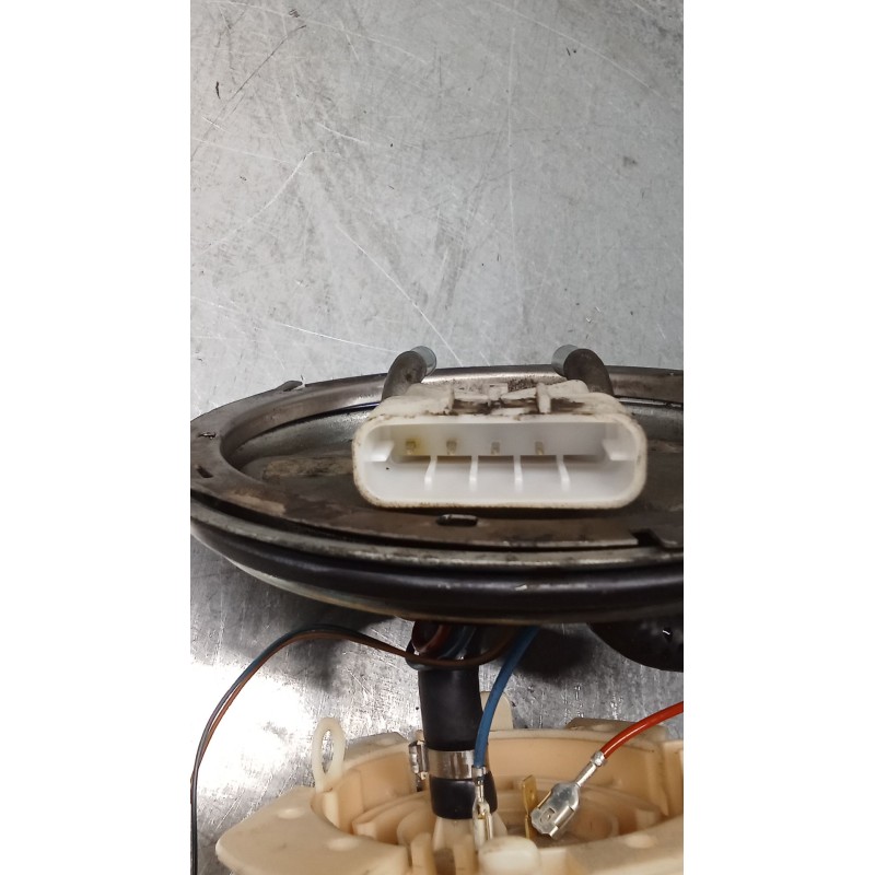 Recambio de bomba combustible para opel corsa b (s93) 1.4 i (f08, f68, m68) referencia OEM IAM 90412300 228216001002 97