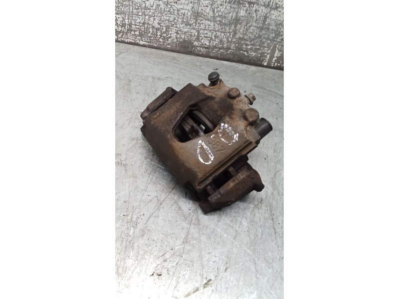 Recambio de pinza freno delantera derecha para opel corsa b (s93) 1.4 i (f08, f68, m68) referencia OEM IAM  DELCO 97