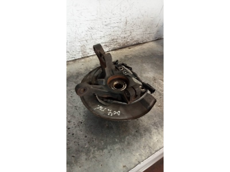 Recambio de mangueta delantera izquierda para citroen c-crosser 2.2 hdi fap cat referencia OEM IAM   