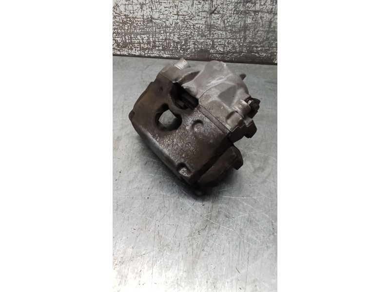Recambio de pinza freno delantera izquierda para opel vectra c gts (z02) 2.2 dti 16v (f68) referencia OEM IAM  ATE 03