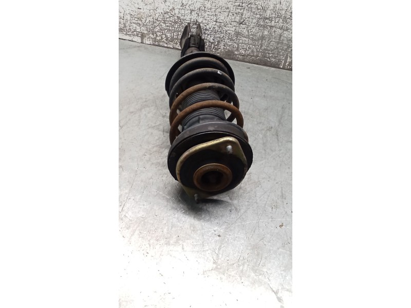 Recambio de amortiguador delantero derecho para opel corsa b (s93) 1.4 i (f08, f68, m68) referencia OEM IAM 22245855 90538713 36