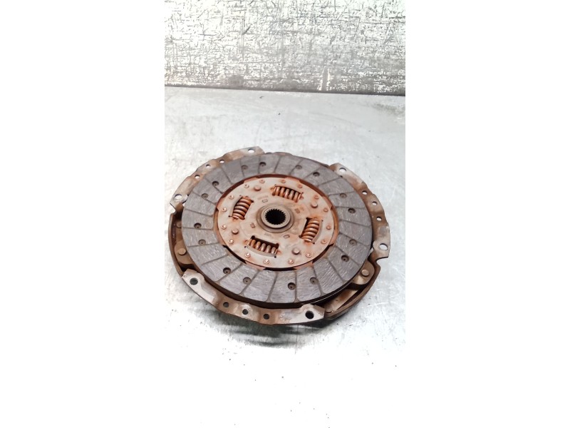 Recambio de kit embrague para mg zr 2.0 td referencia OEM IAM 03KD032A  01