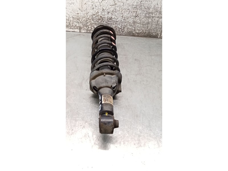 Recambio de amortiguador trasero derecho para mg zr 2.0 td referencia OEM IAM 22190687 RPD000140 01