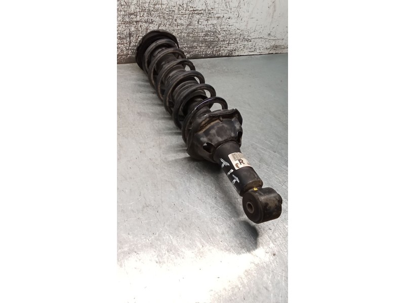 Recambio de amortiguador trasero izquierdo para mg zr 2.0 td referencia OEM IAM 22190687 RPD000140 01