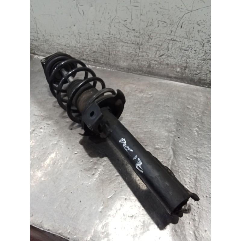 Recambio de amortiguador delantero izquierdo para mercedes-benz clase a (w169) a 180 cdi (169.007, 169.307) referencia OEM IAM  