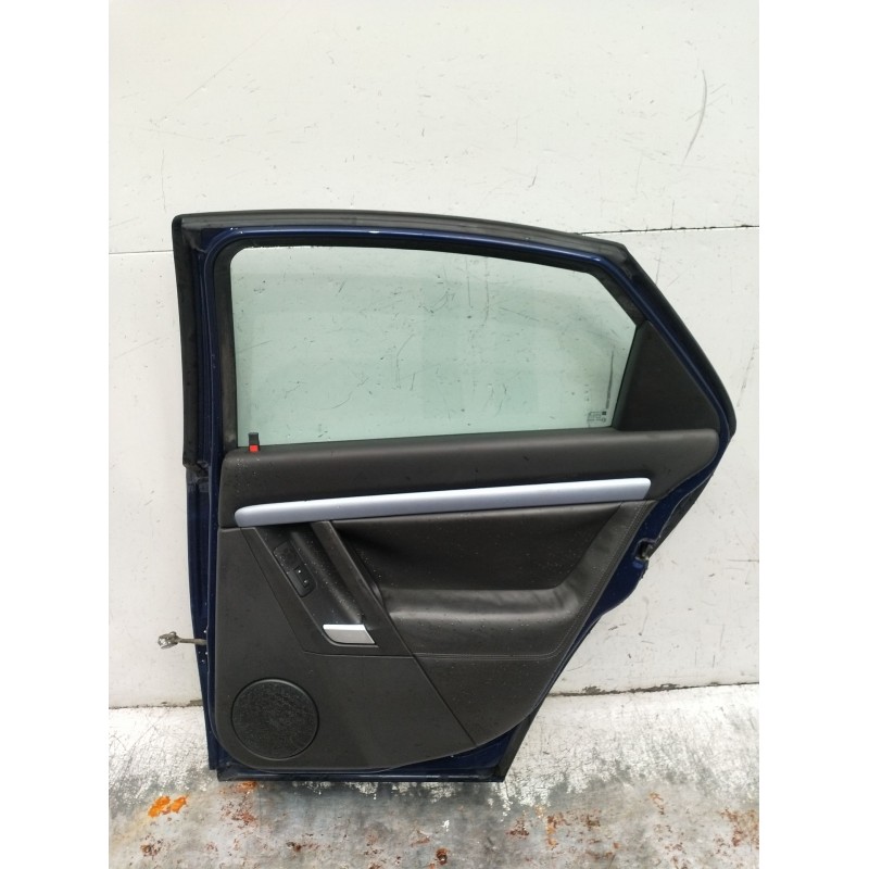 Recambio de puerta trasera derecha para opel vectra c gts (z02) 2.2 dti 16v (f68) referencia OEM IAM  5P 2003