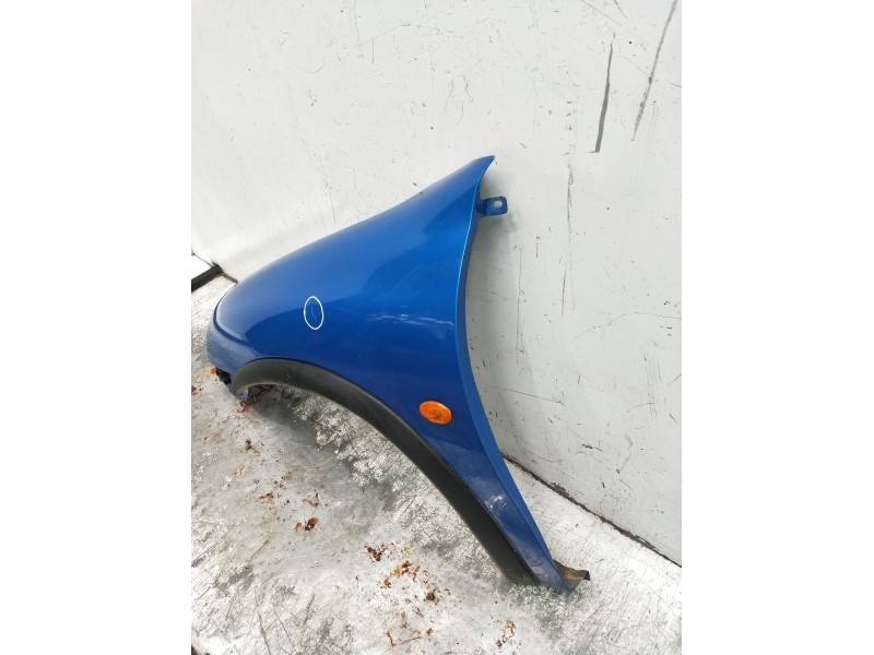 Recambio de aleta delantera izquierda para opel corsa b (s93) 1.4 i (f08, f68, m68) referencia OEM IAM  VER FOTOS 