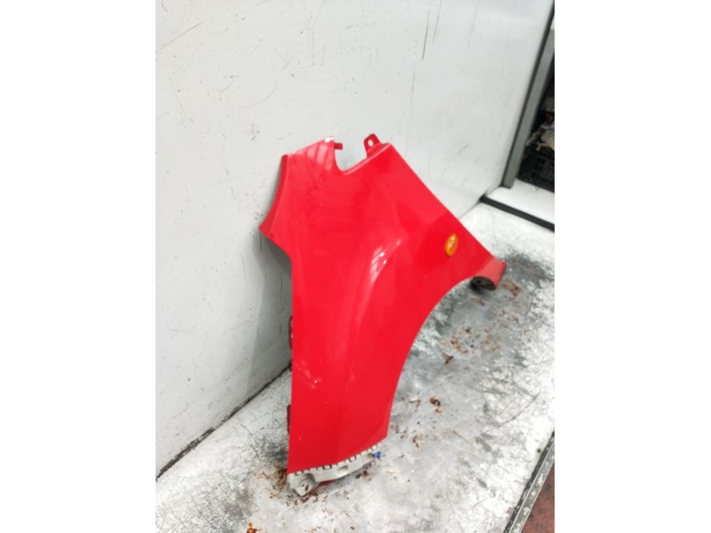 Recambio de aleta delantera izquierda para chevrolet spark (m300) 1.0 referencia OEM IAM   2010