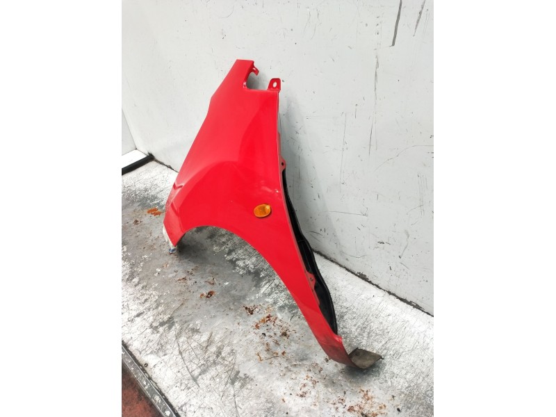 Recambio de aleta delantera izquierda para chevrolet spark (m300) 1.0 referencia OEM IAM   2010