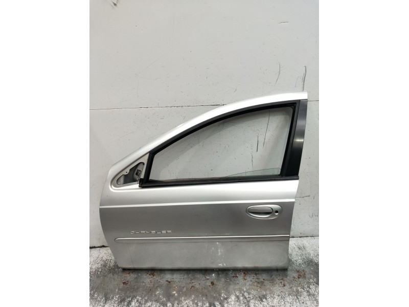 Recambio de puerta delantera izquierda para chrysler neon ii 2.0 16v referencia OEM IAM  4P 1999
