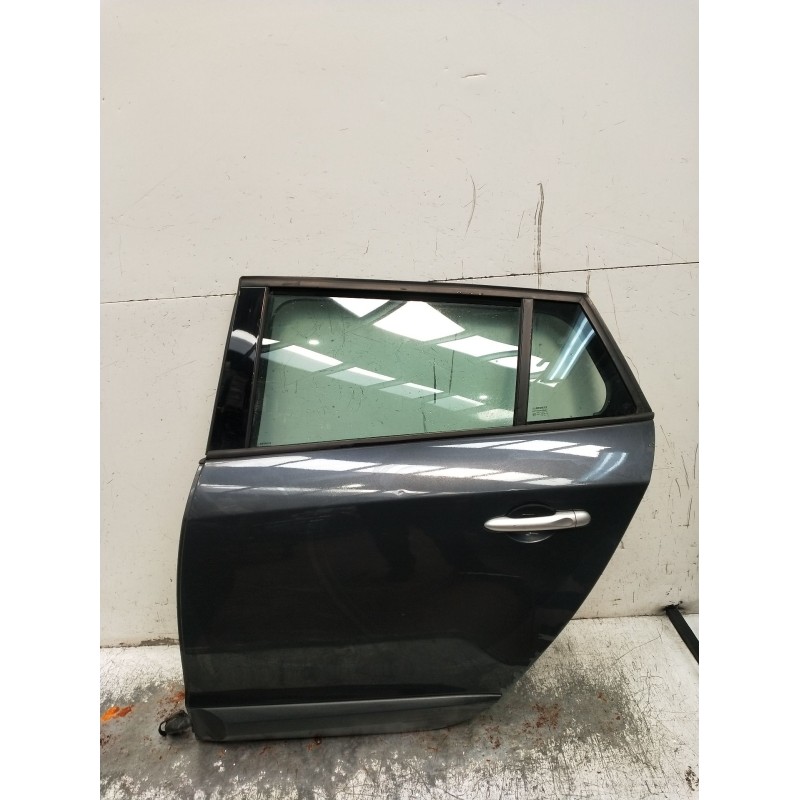 Recambio de puerta trasera izquierda para renault megane iv sport tourer (k9a/m/n_) 1.5 dci 110 referencia OEM IAM  5P 2008