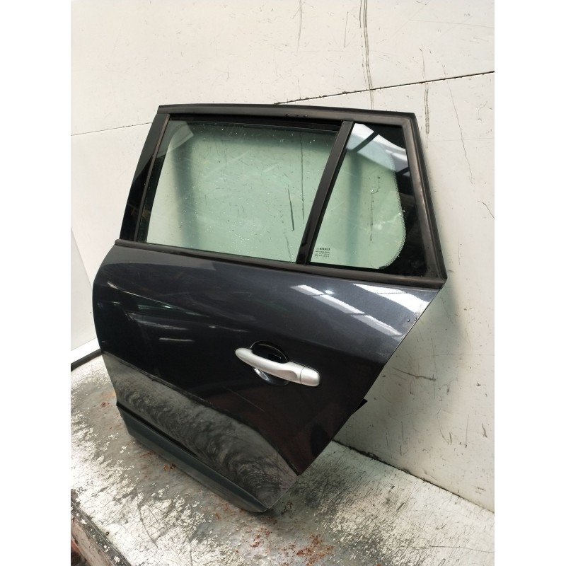 Recambio de puerta trasera izquierda para renault megane iv sport tourer (k9a/m/n_) 1.5 dci 110 referencia OEM IAM  5P 2008