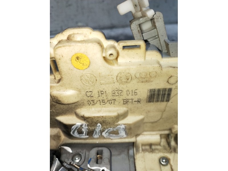 Recambio de motor cierre centralizado delantero derecho para volkswagen eos (1f7) 1.6 referencia OEM IAM 1P1837016 2P 2006
