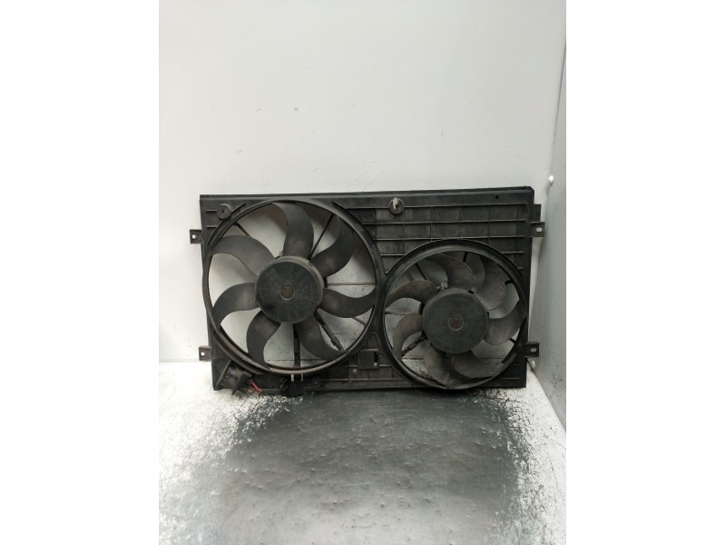 Recambio de electroventilador para volkswagen eos (1f7) 1.6 referencia OEM IAM 1K0121207T  2006