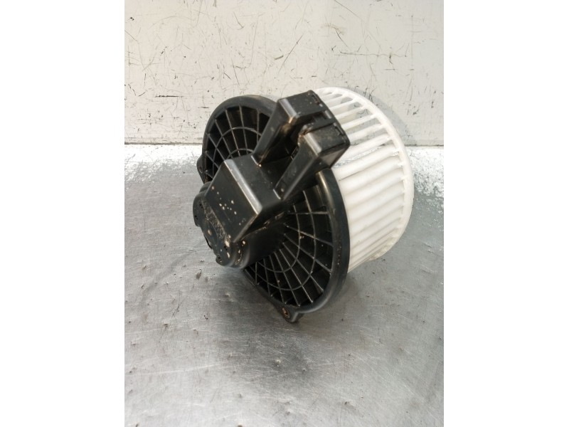 Recambio de motor calefaccion para mazda 3 lim. () center-line referencia OEM IAM 8727001790  2014