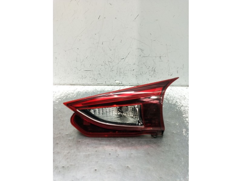 Recambio de piloto trasero derecho interior para mazda 3 lim. () center-line referencia OEM IAM   2014