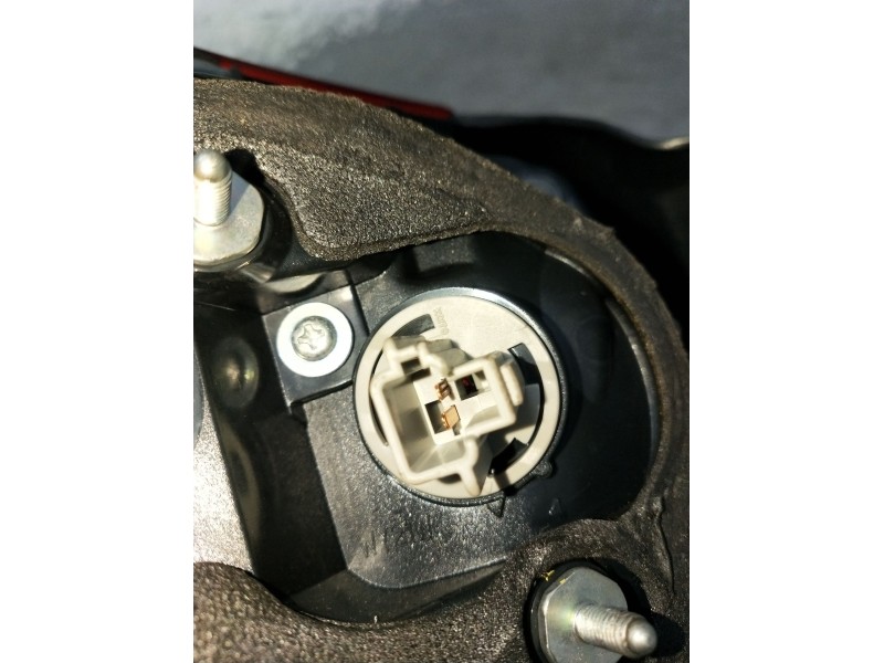 Recambio de piloto trasero derecho para mazda 3 lim. () center-line referencia OEM IAM   2014