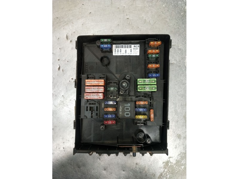 Recambio de caja reles / fusibles para volkswagen eos (1f7) 1.6 referencia OEM IAM 017181301  2006