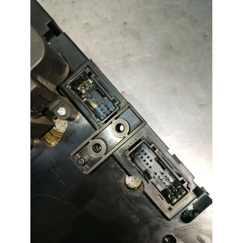 Recambio de mando calefaccion / aire acondicionado para volvo s60 i (384) 2.4 referencia OEM IAM 8691876 03W08E 2000