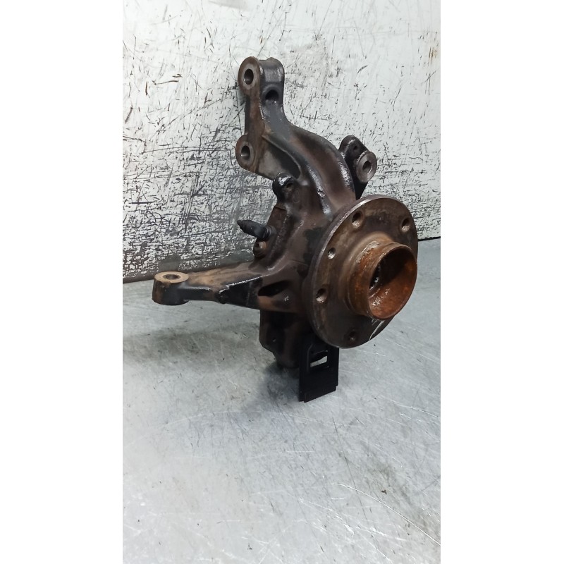 Recambio de mangueta delantera derecha para renault megane iii grandtour (kz0/1) 1.6 16v (kz0u, kz1b, kz1u) referencia OEM IAM  