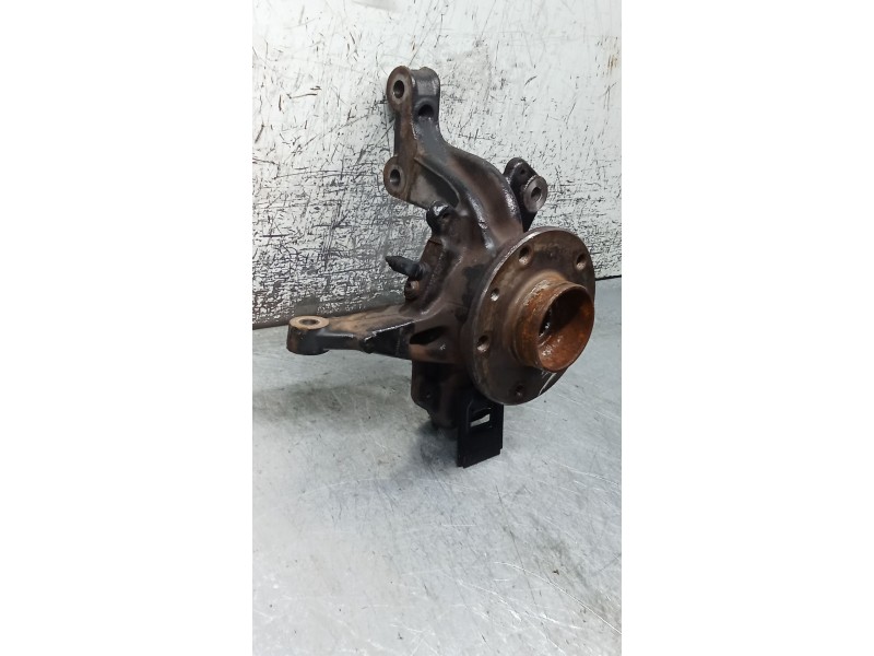 Recambio de mangueta delantera derecha para renault megane iii grandtour (kz0/1) 1.6 16v (kz0u, kz1b, kz1u) referencia OEM IAM  