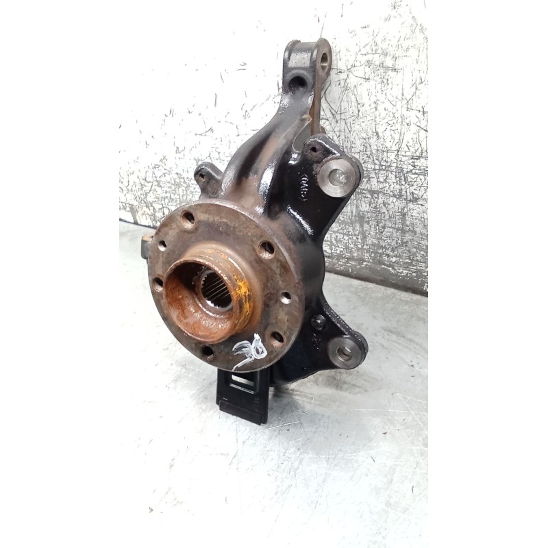 Recambio de mangueta delantera derecha para renault megane iii grandtour (kz0/1) 1.6 16v (kz0u, kz1b, kz1u) referencia OEM IAM  
