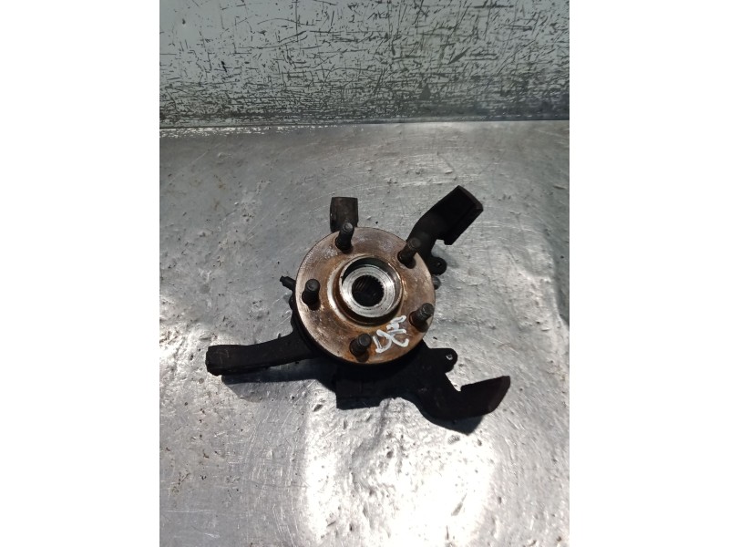 Recambio de mangueta delantera derecha para chrysler neon ii 2.0 16v referencia OEM IAM   