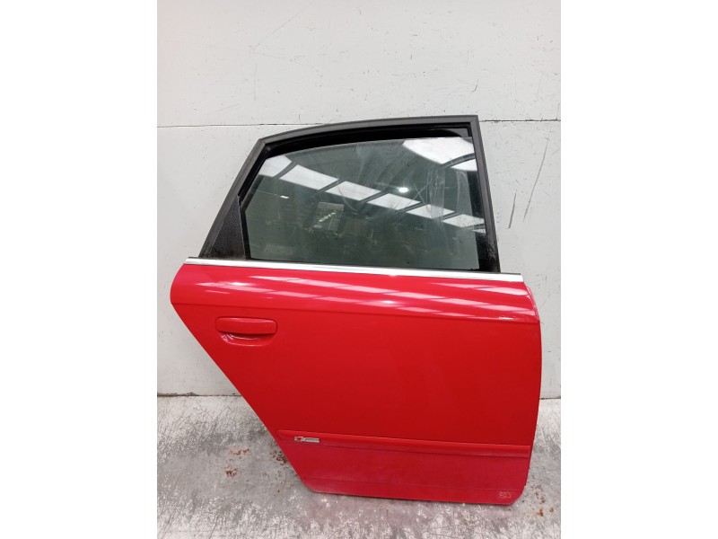 Recambio de puerta trasera derecha para audi a4 b7 (8ec) 2.0 tdi 16v referencia OEM IAM  5P 2005