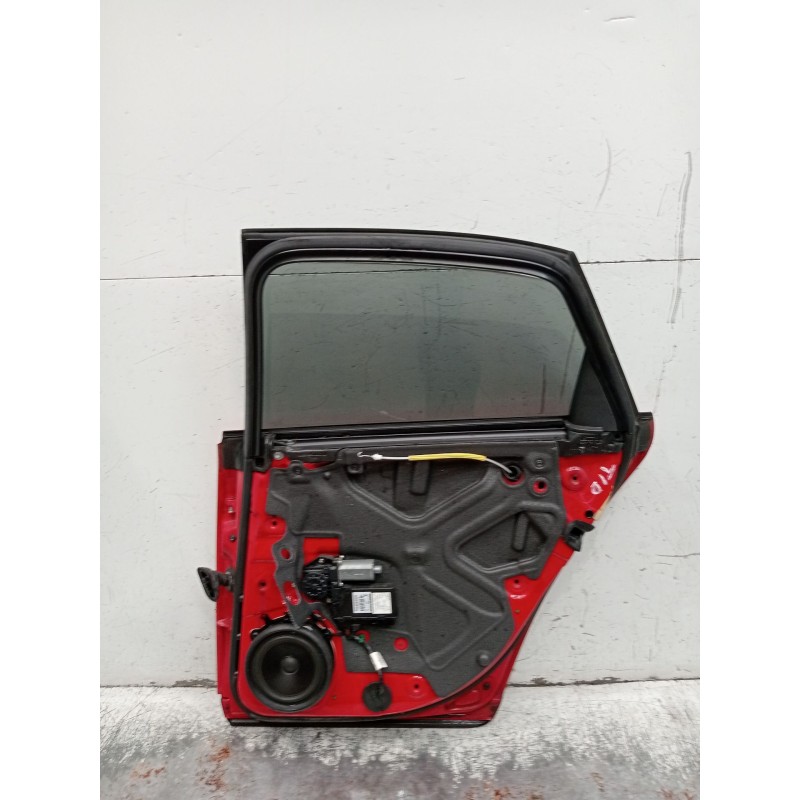 Recambio de puerta trasera derecha para audi a4 b7 (8ec) 2.0 tdi 16v referencia OEM IAM  5P 2005