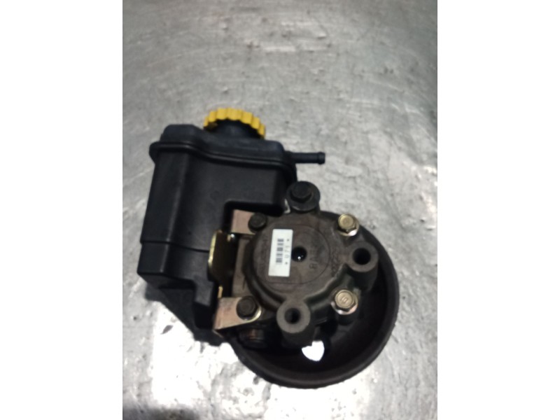 Recambio de bomba direccion para chrysler neon ii 2.0 16v referencia OEM IAM 8AE1R 5272760AD 