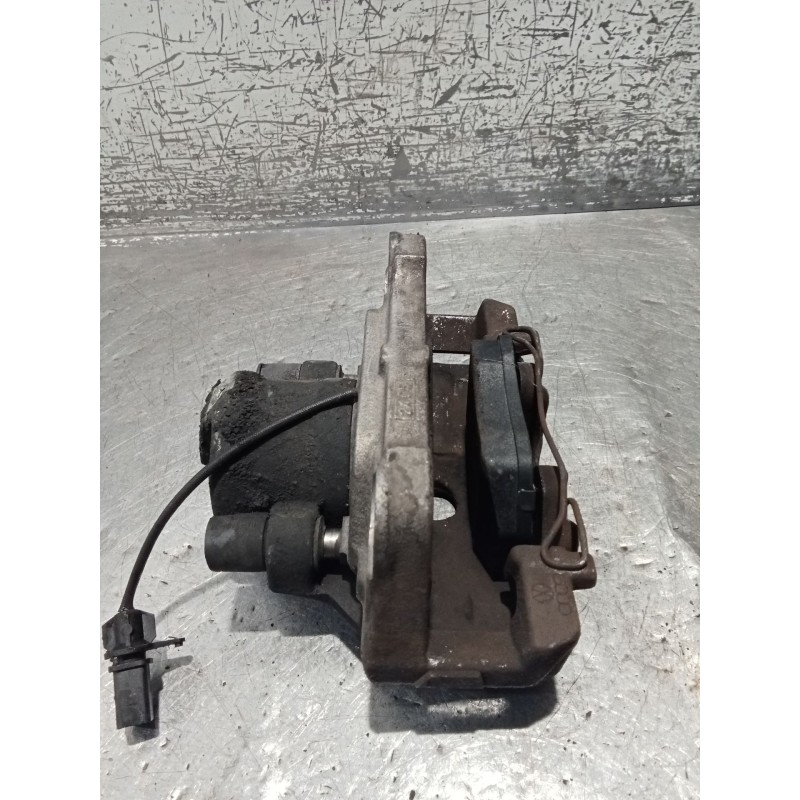 Recambio de pinza freno delantera izquierda para audi a4 b7 (8ec) 2.0 tdi 16v referencia OEM IAM   