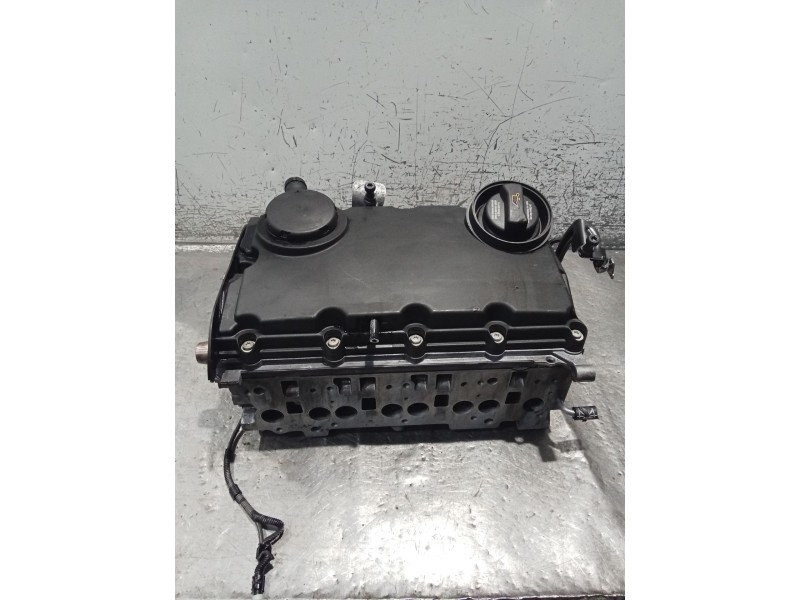 Recambio de culata para audi a4 b7 (8ec) 2.0 tdi 16v referencia OEM IAM 03G103373A BRE 