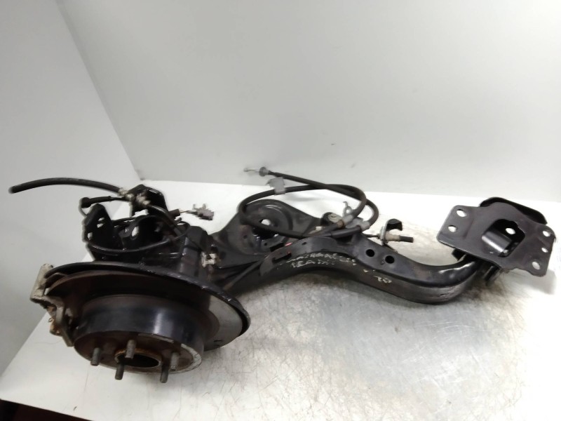 Recambio de mangueta trasera derecha para nissan qashqai (j10) 2.0 16v cat referencia OEM IAM   