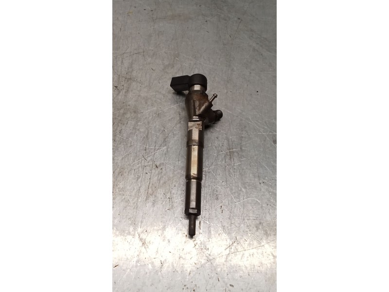 Recambio de inyector para renault megane iii grandtour (kz0/1) 1.6 16v (kz0u, kz1b, kz1u) referencia OEM IAM 8200903034 H8200704