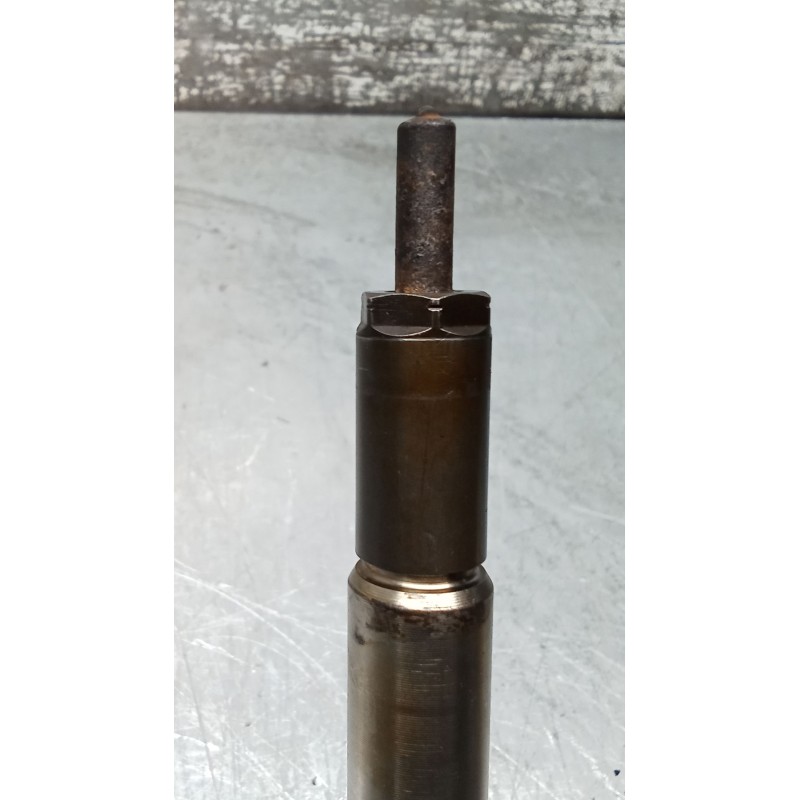 Recambio de inyector para renault megane iii grandtour (kz0/1) 1.6 16v (kz0u, kz1b, kz1u) referencia OEM IAM 8200903034 H8200704