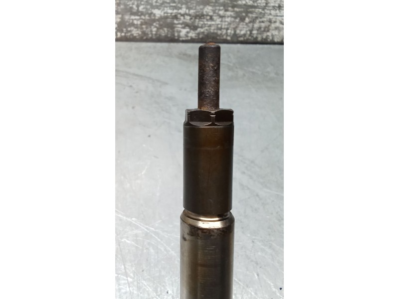 Recambio de inyector para renault megane iii grandtour (kz0/1) 1.6 16v (kz0u, kz1b, kz1u) referencia OEM IAM 8200903034 H8200704