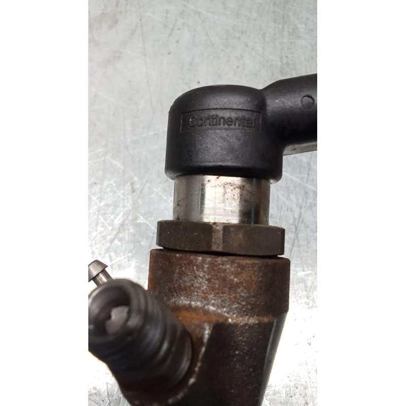 Recambio de inyector para renault megane iii grandtour (kz0/1) 1.6 16v (kz0u, kz1b, kz1u) referencia OEM IAM 8200903034 H8200704