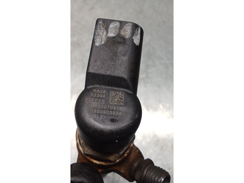 Recambio de inyector para renault megane iii grandtour (kz0/1) 1.6 16v (kz0u, kz1b, kz1u) referencia OEM IAM 8200903034 H8200704