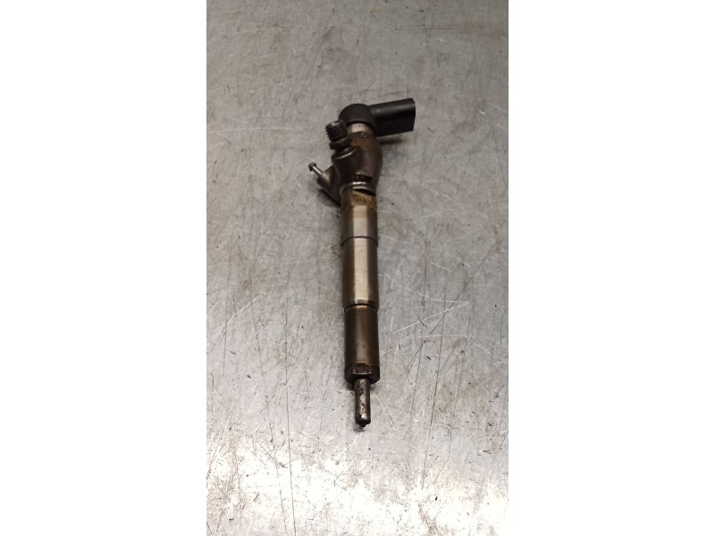 Recambio de inyector para renault megane iii grandtour (kz0/1) 1.6 16v (kz0u, kz1b, kz1u) referencia OEM IAM 8200903034 H8200704