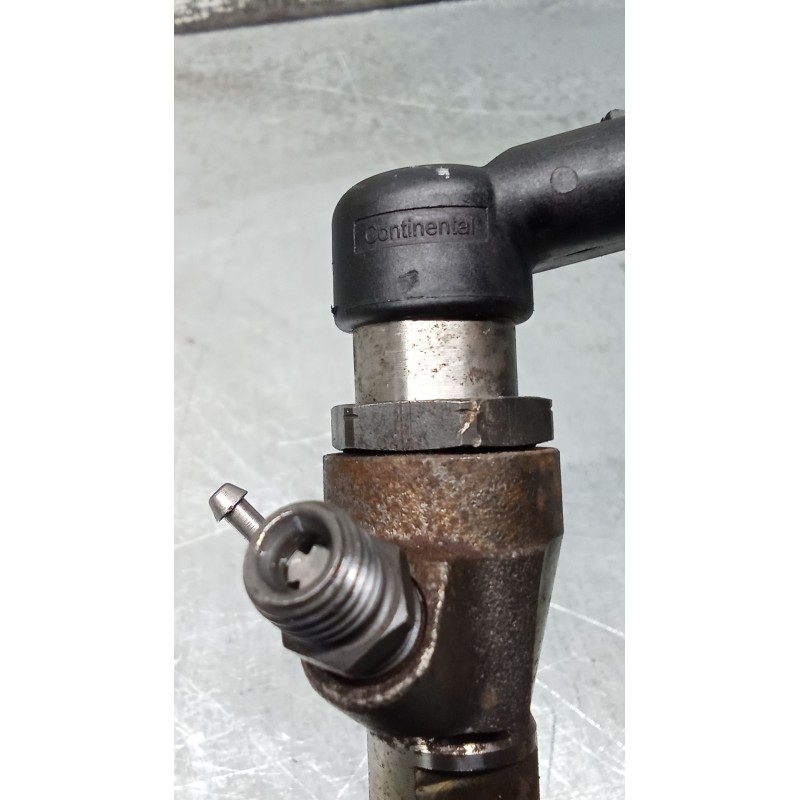 Recambio de inyector para renault megane iii grandtour (kz0/1) 1.6 16v (kz0u, kz1b, kz1u) referencia OEM IAM 8200903034 H8200704