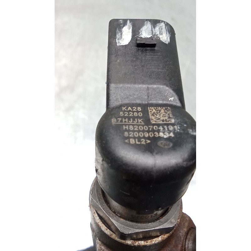 Recambio de inyector para renault megane iii grandtour (kz0/1) 1.6 16v (kz0u, kz1b, kz1u) referencia OEM IAM 8200903034 H8200704