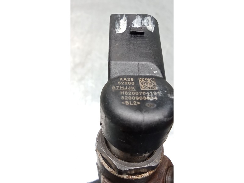 Recambio de inyector para renault megane iii grandtour (kz0/1) 1.6 16v (kz0u, kz1b, kz1u) referencia OEM IAM 8200903034 H8200704