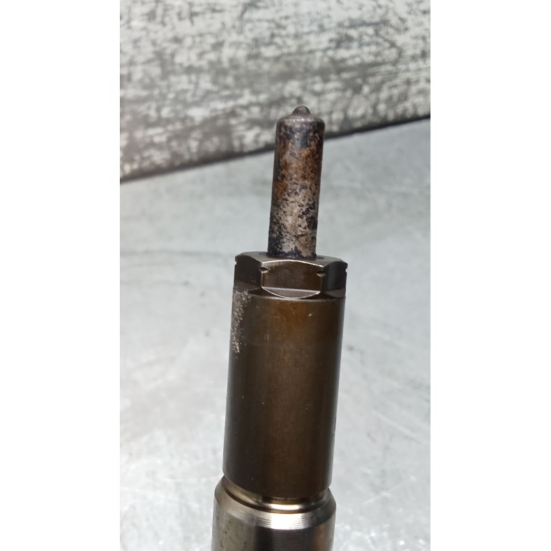 Recambio de inyector para renault megane iii grandtour (kz0/1) 1.6 16v (kz0u, kz1b, kz1u) referencia OEM IAM 8200903034 H8200704