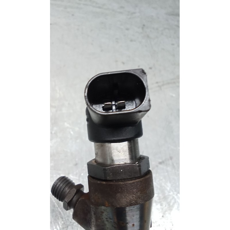 Recambio de inyector para renault megane iii grandtour (kz0/1) 1.6 16v (kz0u, kz1b, kz1u) referencia OEM IAM 8200903034 H8200704