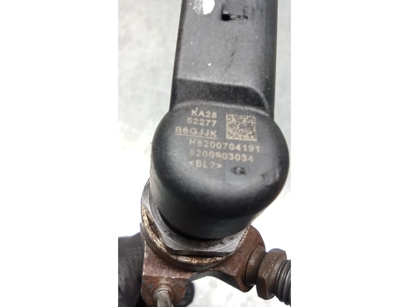 Recambio de inyector para renault megane iii grandtour (kz0/1) 1.6 16v (kz0u, kz1b, kz1u) referencia OEM IAM 8200903034 H8200704