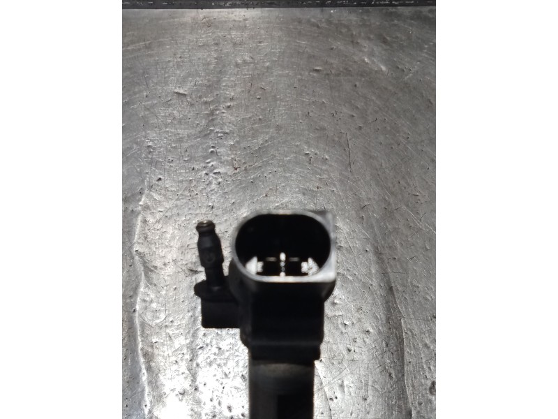 Recambio de inyector para volkswagen touareg (7la, 7l6, 7l7) 3.0 v6 tdi referencia OEM IAM 0445115052 07071406375 BOSCH