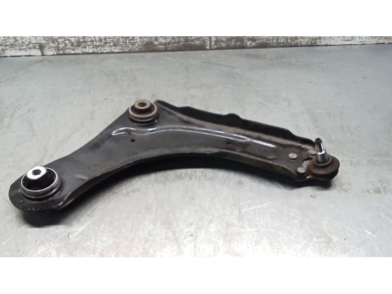 Recambio de brazo suspension inferior delantero derecho para renault megane iii grandtour (kz0/1) 1.6 16v (kz0u, kz1b, kz1u) ref