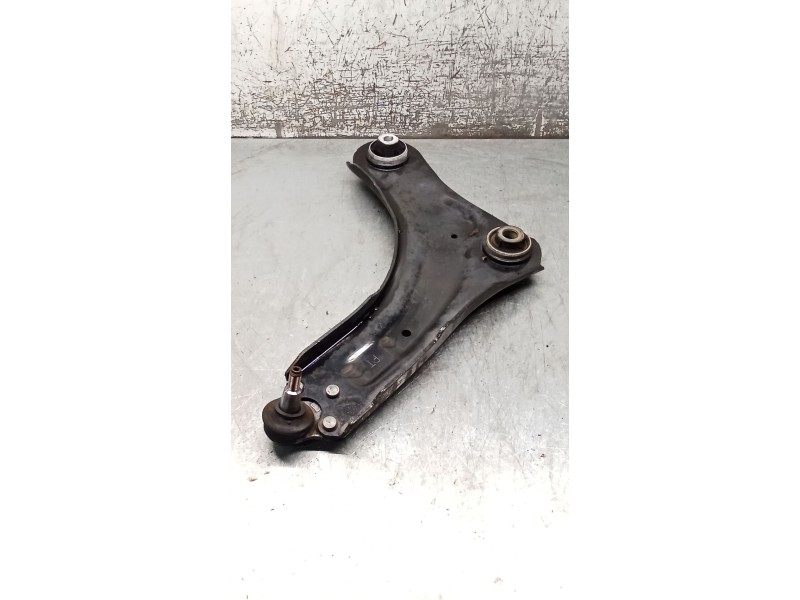 Recambio de brazo suspension inferior delantero derecho para renault megane iii grandtour (kz0/1) 1.6 16v (kz0u, kz1b, kz1u) ref